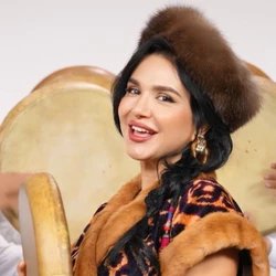 Nilufar Usmonova - Uyg&apos;urcha