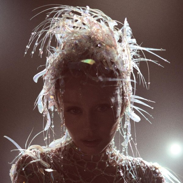 Miley Cyrus - Easy Lover