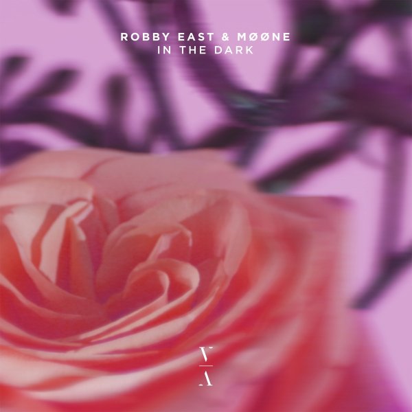 Robby East &amp; MØØNE - In the Dark (Original Mix)
