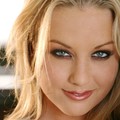 67026 KaydenKross Creamgirls10735 DigitalDesire 006 123 384lo.jpg