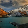 lake-and-mountains-5k-iq-5120x2880.jpg