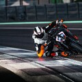 63989-motocikl ktm virazh naklon.jpg