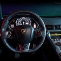 63666-lamborgini salon avtomobil za rulem (1).jpg
