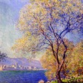 Antibes seen from the salis gardens 01.jpg