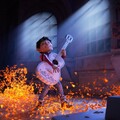 60885-multfilm malchik gitara babochki.jpg