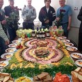 Вот так поздравительный стол.jpg