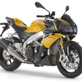aprilia_tuono_v4_r_2011_41_1920x1080.jpg