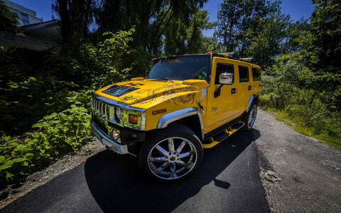 24418-jeltyiy djip hummer h2 sut.jpg