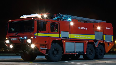 u carmichael unipower mfv 2 6x6 airport fire service 6.jpg