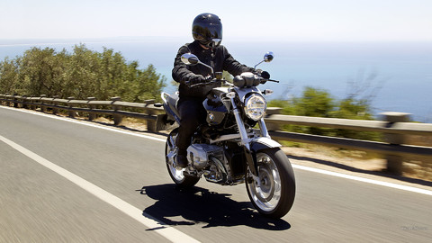 bmw_r1200r_2011_22_1920x1080.jpg