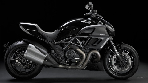 ducati_diavel_2011_20_1920x1080.jpg