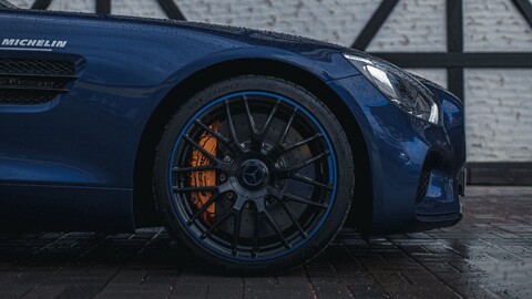 65831-mercedes krupnyj plan koleso.jpg