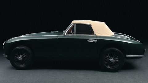 ASTON MARTIN 1 (690).jpg