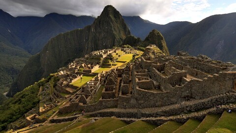 structure-mountains-top.jpg