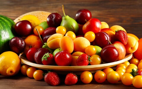 32413-fruktyi natyurmort fruit still life.jpg