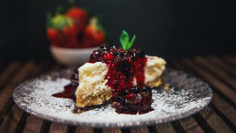 57540-pirog dzhem tarelka desert sladkoe.jpg