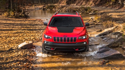 2019 jeep cherokee trailhawk-2560x1440.jpg