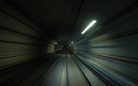 59313-tonnel skorost metro.jpg