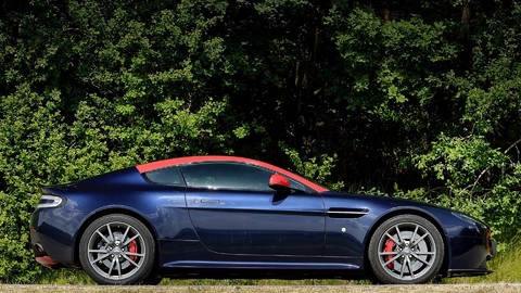 ASTON MARTIN 1 (147).jpg
