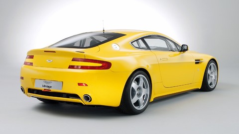 ASTON MARTIN 1 (714).jpg