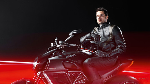 ducati_diavel_2011_15_1920x1080.jpg