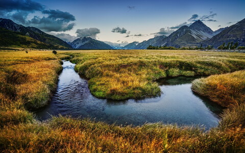 29250-priroda trava reka goryi skalyi oblaka nature grass river mountains rock clouds.jpg