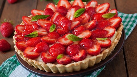 food strawberry pie 4k hd-3840x2160.jpg