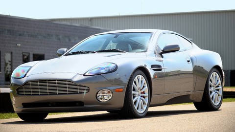 ASTON MARTIN 1 (711).jpg