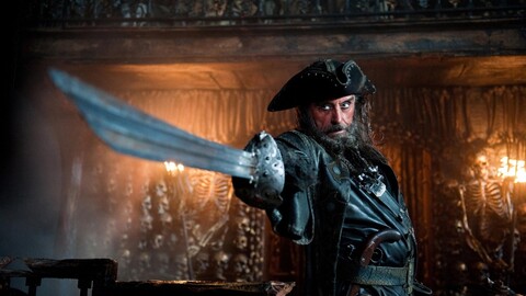 5210-chernaya boroda piratyi karibskogo morya.jpg
