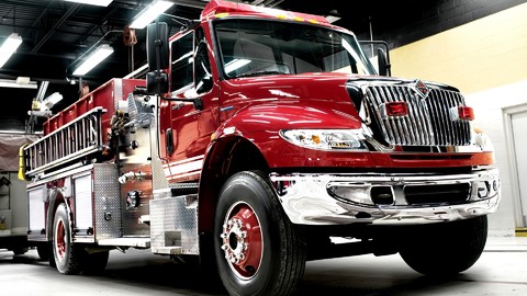 international durastar 4400 firetruck.jpg