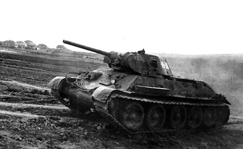 t 34 76 000.gif