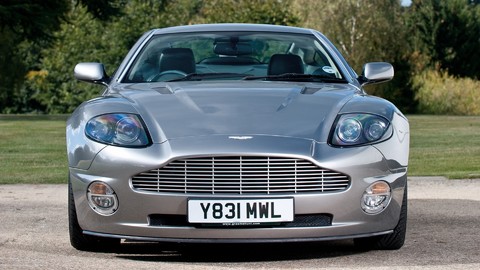 ASTON MARTIN 1 (409).jpg
