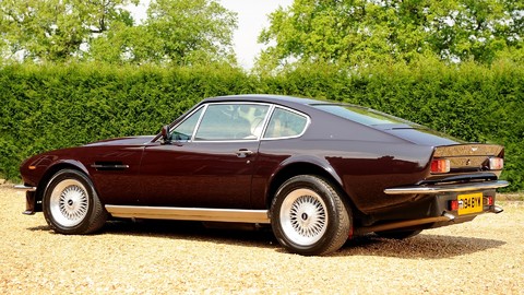 ASTON MARTIN 1 (70).jpg