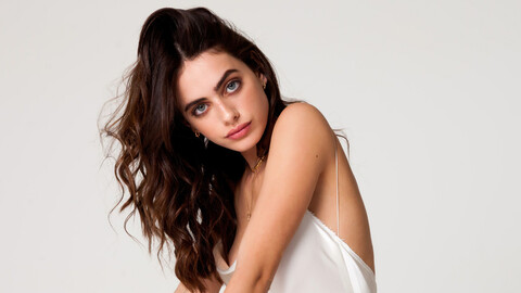 yael-shelbia-are-you-am-photoshoot-4g.jpg
