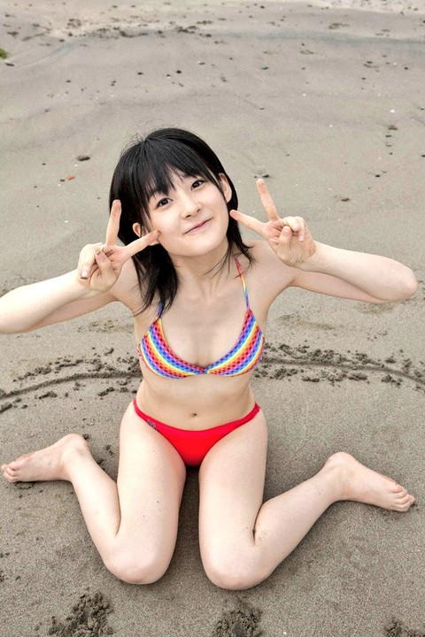 Momoko Tsugunaga.jpg