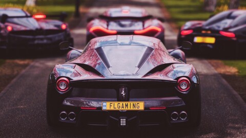 64368-ferrari laferrari ferrari vid szadi superkar.jpg
