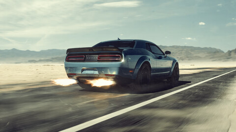 2023-dodge-challenger-srt-hellcat-rear-8k-dk-5120x2880.jpg