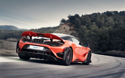 59029-mclaren sportkar doroga povorot gory.jpg