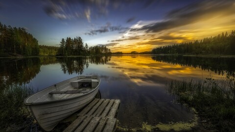 lake-3840x2160-boat-ringerike-norway-4k-4260.jpg
