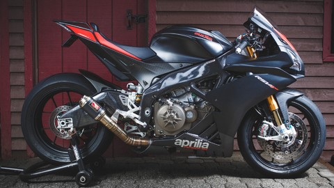 mototsikl-sportivnyi-dizain.jpg