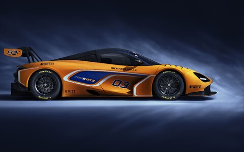 58873-mclaren vid sboku spojler sportkar.jpg