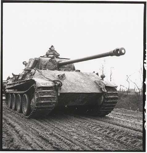 1299233367 1-458.jpg