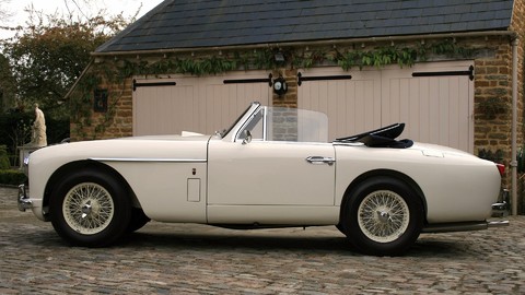 ASTON MARTIN 1 (516).jpg