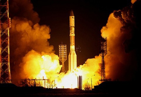 start kosmicheskoy rakety 8d15x XpJ-E n.jpg