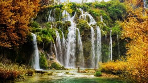national-park-plitvice-lakes-waterfalls-5120x2880-4k-croatia-5429.jpg