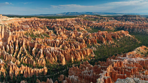 30019-skalyi kanon rock canyon.jpg